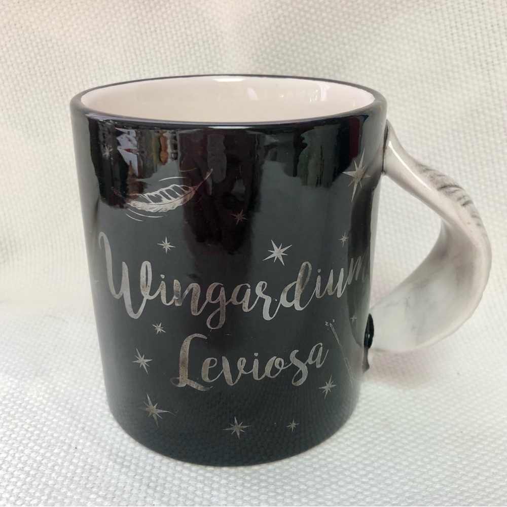 Wingardium Leviosa Spell Black Ceramic Mug with Feather Handle Hogwarts